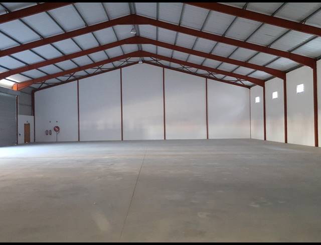 2,000M² WAREHOUSE TO LET IN BELLVILLE CENTRAL